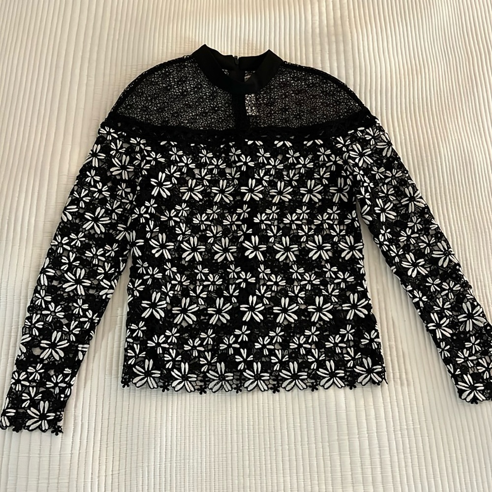 Self Portrait size 2 blouse with zipper back